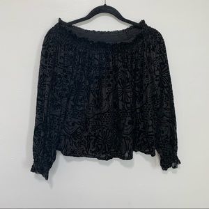 Free People Black Floral Velvet Off the Shoulder Peasant Top Size Small